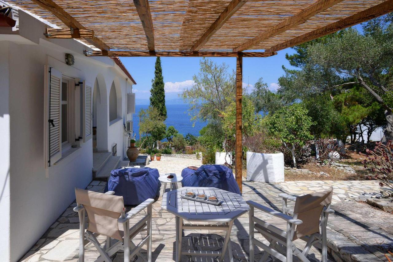 New! Paxoswhite Sea View Apartments & Studios! Gaios Exterior foto