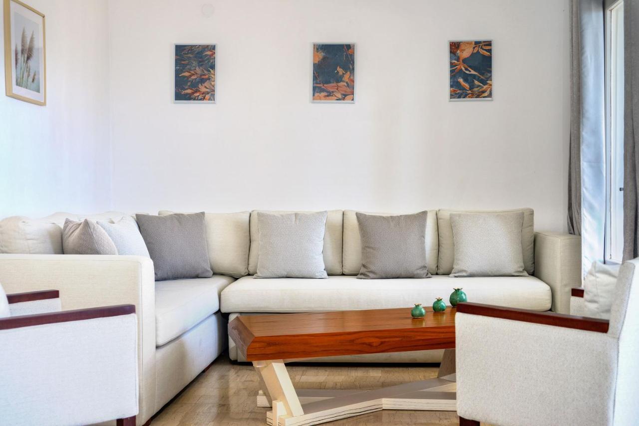 New! Paxoswhite Sea View Apartments & Studios! Gaios Exterior foto